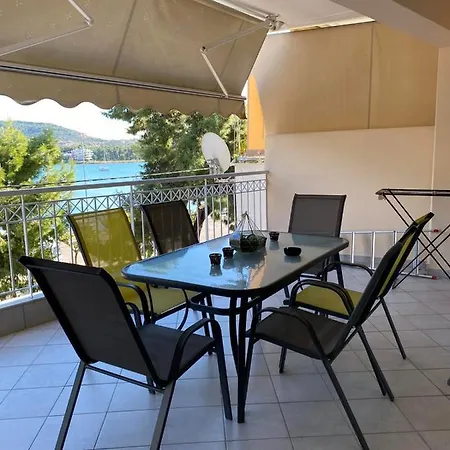 Ferienwohnung Artaki'S Balcony Nea Artaki Exterior foto